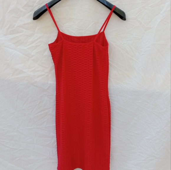 Bebe Brand Spaghetti Strap Textured Red Sequin Lettered Bodycon Sz Medium Dress - Picture 2 of 2